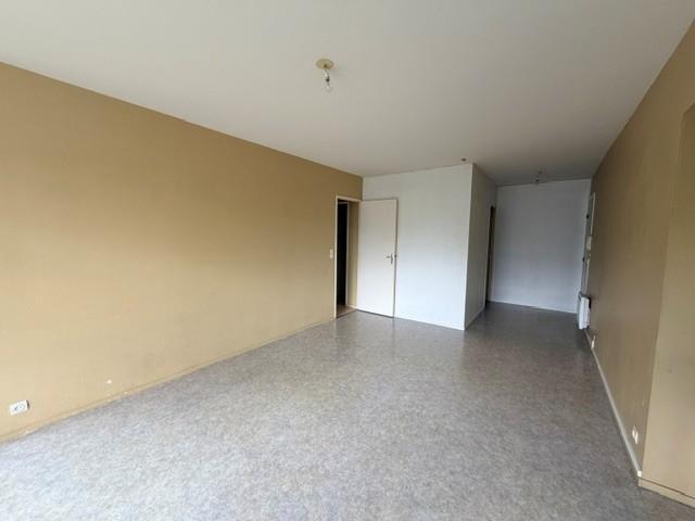 VENTE TRADITIONNELLE - APPARTEMENT - 5 PIECES - 90 M2 - A SAUMUR (49400)