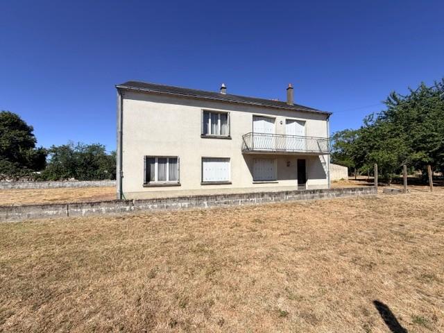 VENTE TRADITIONNELLE - MAISON - 5 PIECES - 91 M2 - A DISTRé (49400)