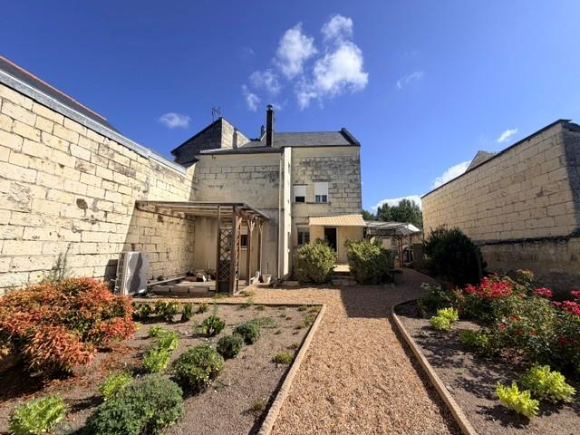 VENTE TRADITIONNELLE - MAISON - 149 M2 - A SOUZAY-CHAMPIGNY (49400)