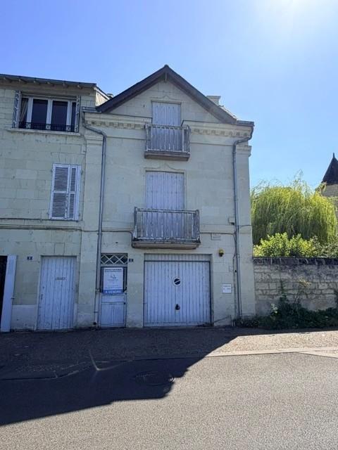 VENTE TRADITIONNELLE - MAISON - 5 PIECES - 102 M2 - A MONTSOREAU (49730)