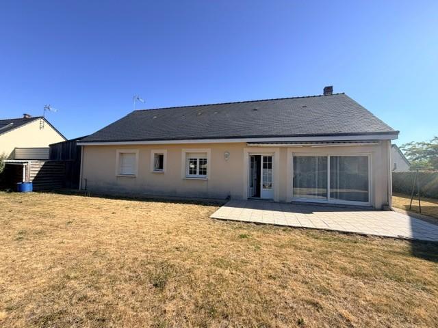 VENTE TRADITIONNELLE - MAISON - 4 PIECES - 91 M2 - A SAUMUR (49400)
