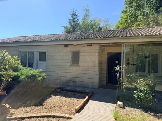 VENTE TRADITIONNELLE - MAISON - 6 PIECES - 103 M2 - A LOUDUN (86200)