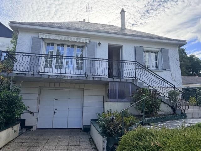 VENTE TRADITIONNELLE - MAISON - 3 PIECES - 76 M2 - A SAINT-HILAIRE-SAINT-FLORENT (49400)