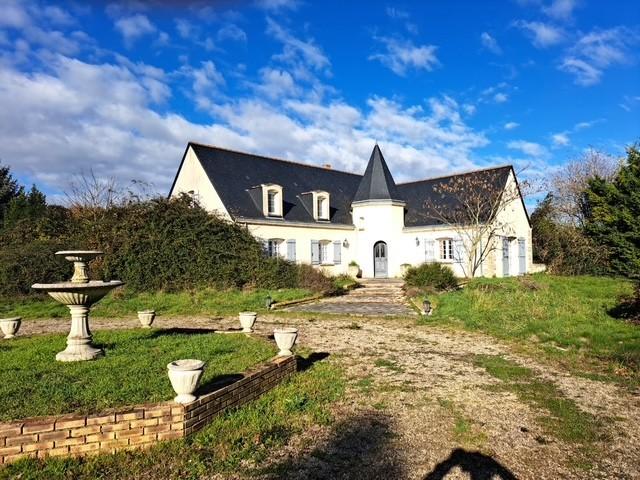 VENTE TRADITIONNELLE - MAISON - 6 PIECES - 229 M2 - A ROU-MARSON (49400)