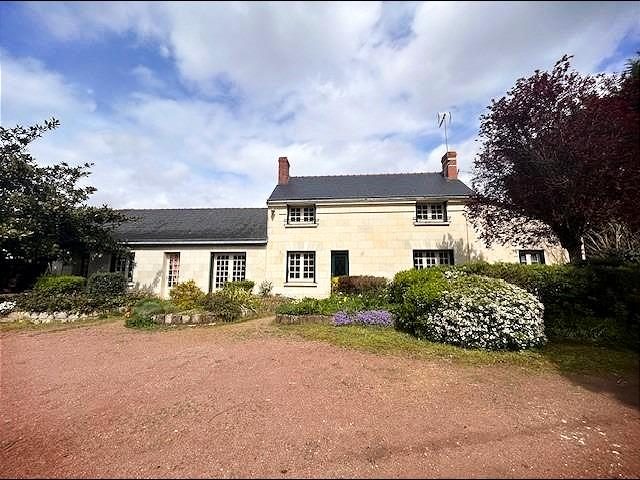 Vente Maison – 8 pièces – 172 m² à Rou-marson (49400)