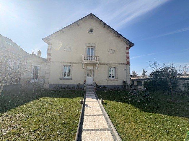 Vente Maison – 6 pièces – 132 m² à Saumur (49400)